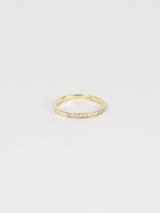FINE PAVÉ DIAMOND RING